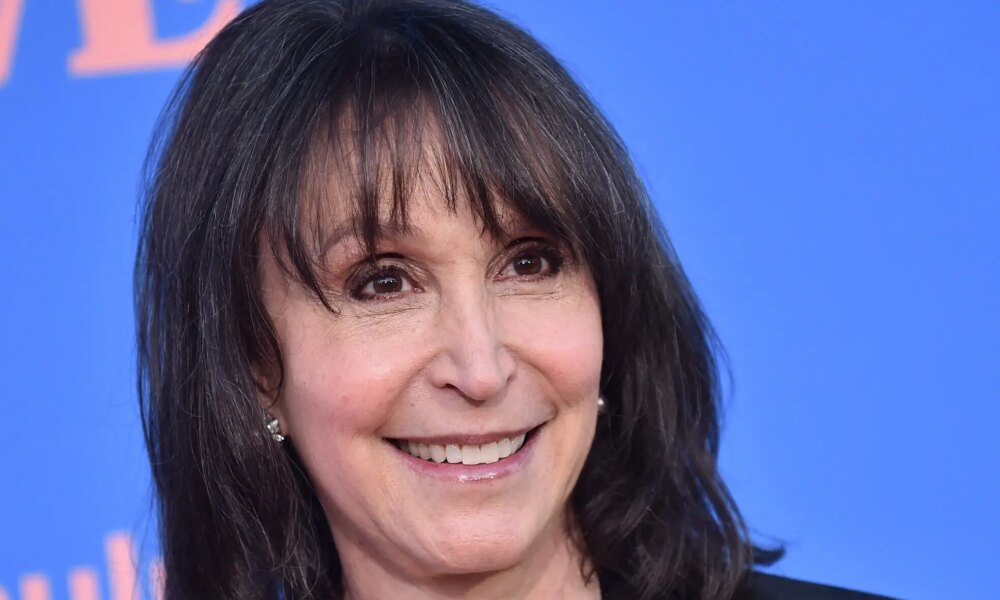 ‘Mork & Mindy’ Actress Turns Heads With Barely Recognizable Appearance At 71