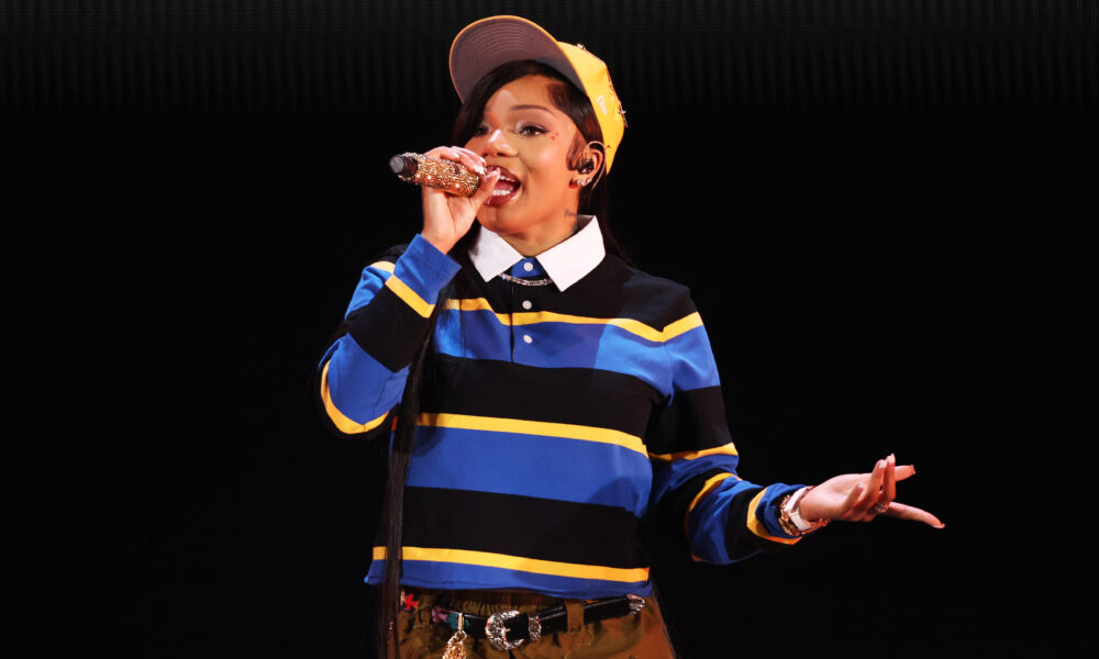 Hold The Mic! Glorilla Teases Major Genre Switch-Up & Social Media Isn't Holding Back (VIDEO)