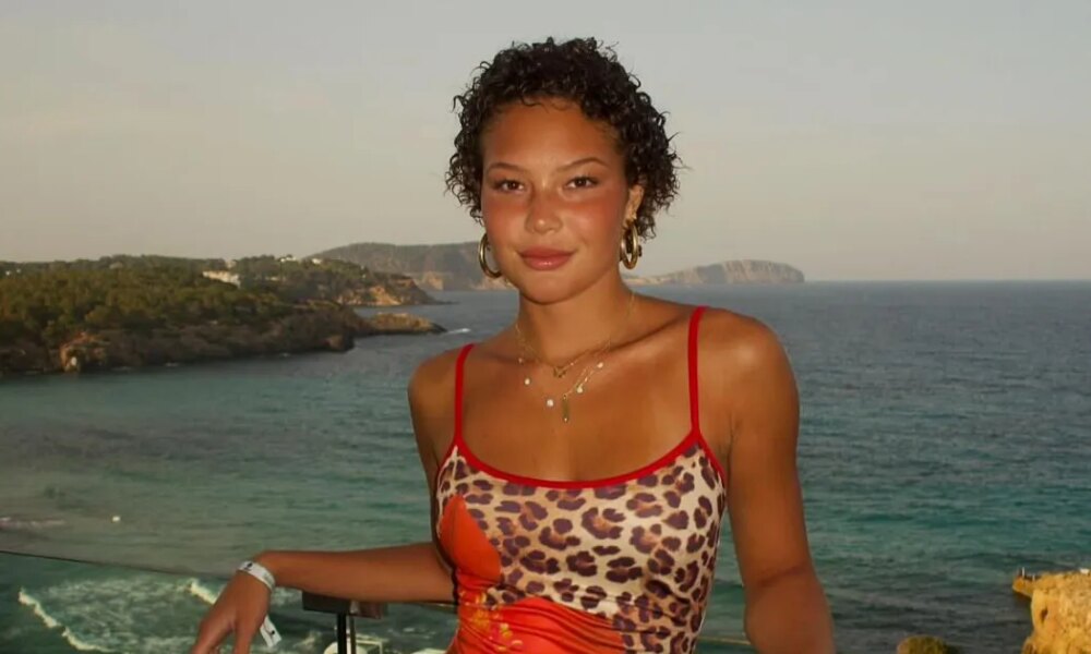 Isabella Strahan Details Her ‘Dinner Dates’ With Dad Michael Strahan