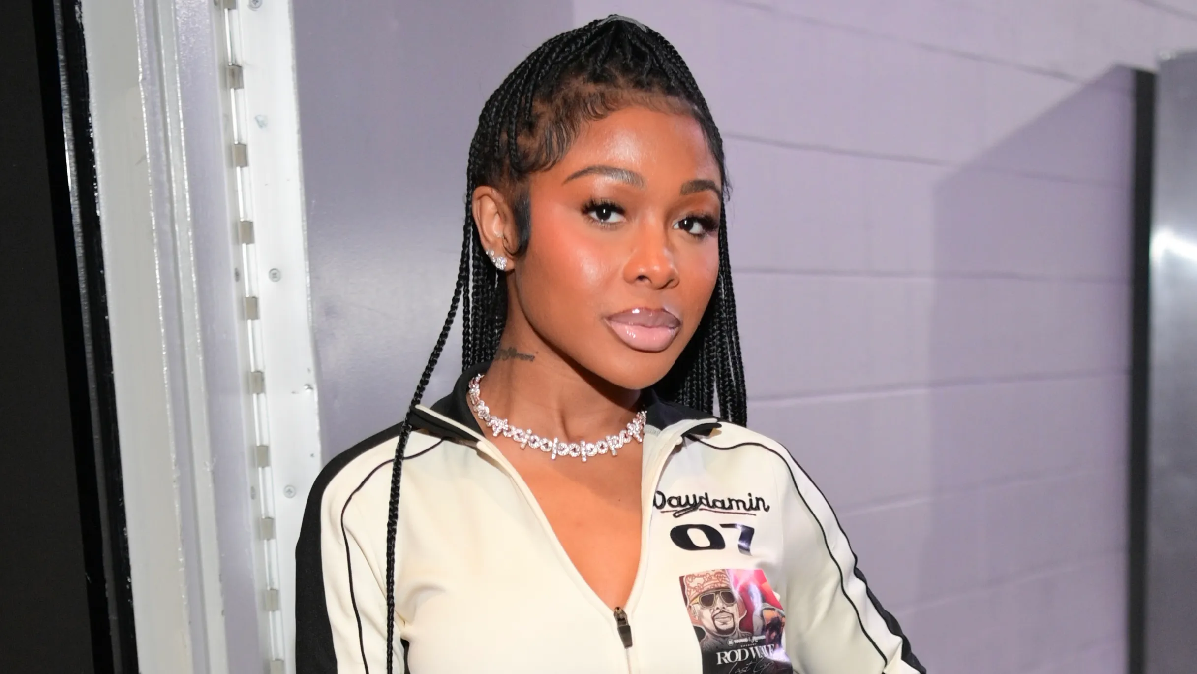 Jayda Cheaves Seemingly Claps Back After Gorgeous Doll Dropped Apparent Receipts While Accusing Her Of Stealing Her Clothing Designs