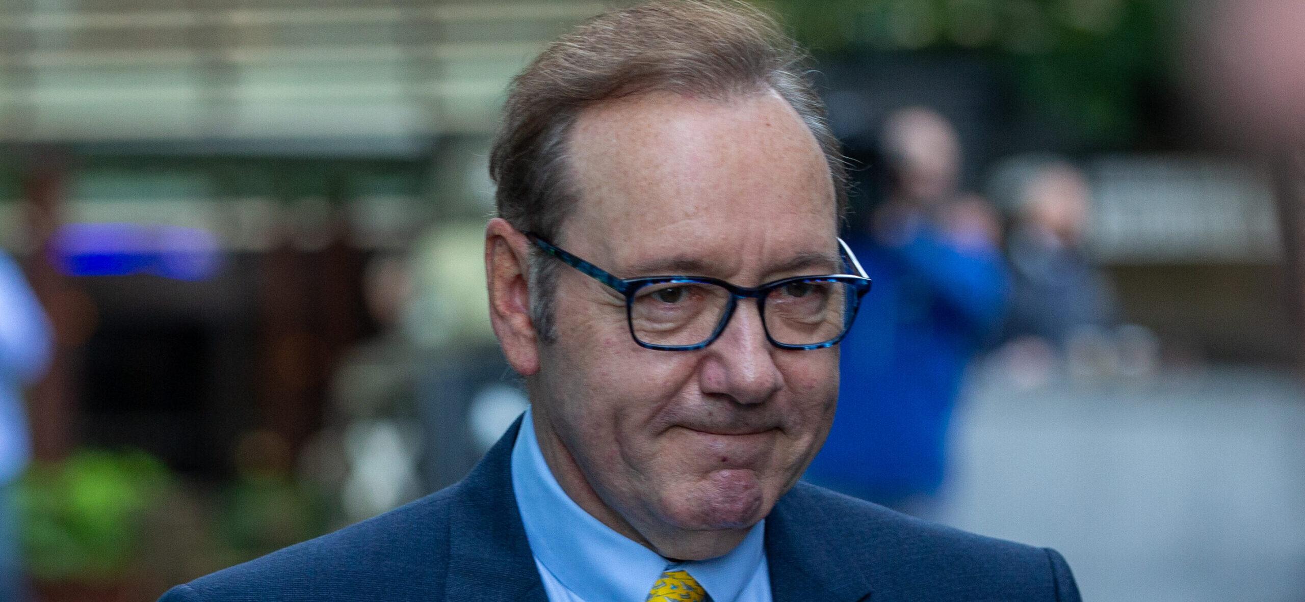 Kevin Spacey Homeless And Drifting Between Hotels Amid Money Problems