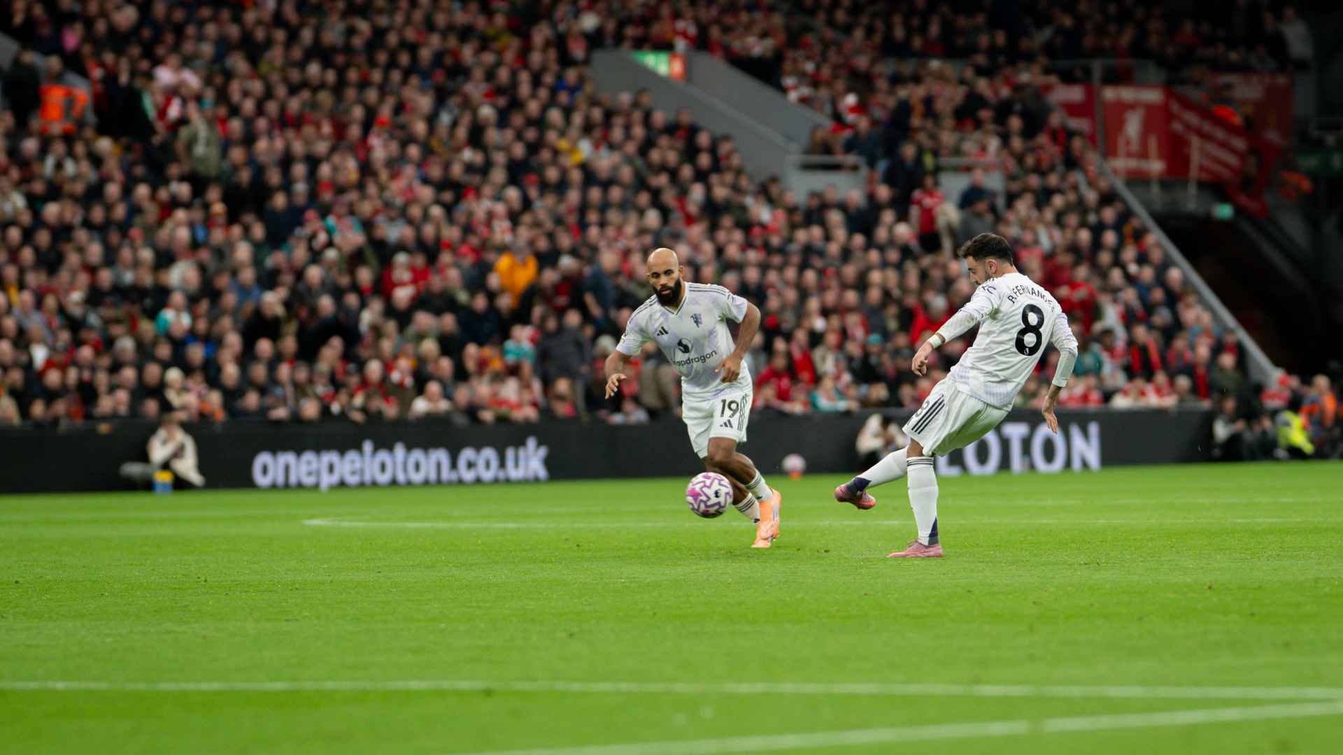 Why are Man Utd kicking off on Sunday at midday v Palace