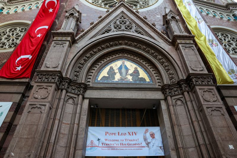 Pope Leo arrives in Turkey on closely watched first overseas trip