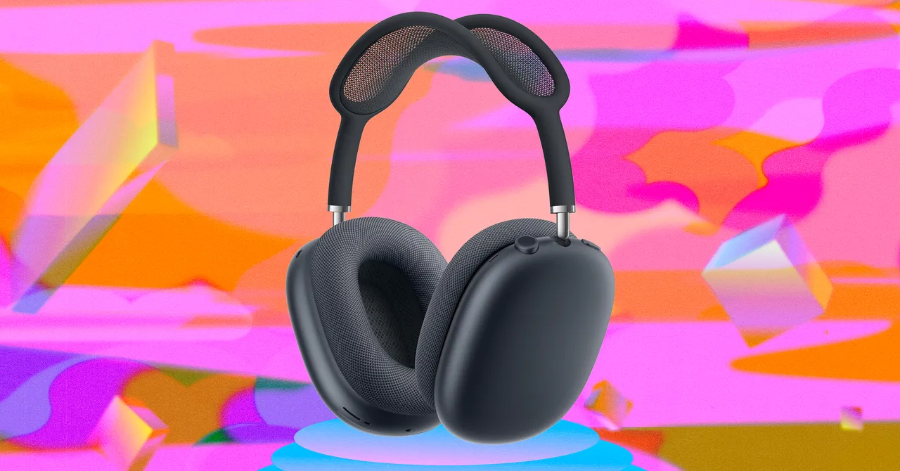 Our Favorite Wireless Headphones for iPhone Owners Are $150 Off