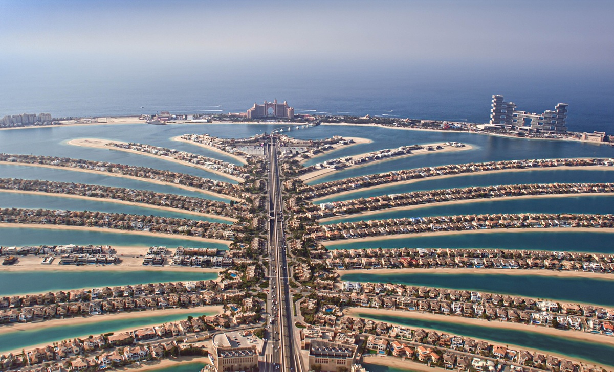 Dubai Golden Triangle of Wealth villa sales luxury Palm Jebel Ali real estate palm jumeirah