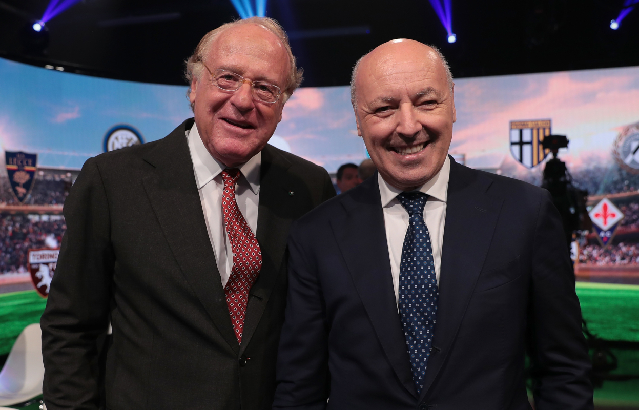 MILAN, ITALY - JULY 29: AC Milan President Paolo Scaroni (L) poses with FC Internazionale CEO Giuseppe Marotta during the Serie A 2019/2020 fixture unveiling on July 29, 2019 in Milan, Italy. (Photo by Emilio Andreoli/Getty Images for Lega Serie A)