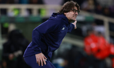 FLORENCE, ITALY - NOVEMBER 27: Head coach Paolo Vanoli manager of ACF Fiorentina reacts during the UEFA Conference League 2025/26 League Phase MD4 match between ACF Fiorentina and AEK Athens FC at Stadio Artemio Franchi on November 27, 2025 in Florence, Italy. (Photo by Gabriele Maltinti/Getty Images)