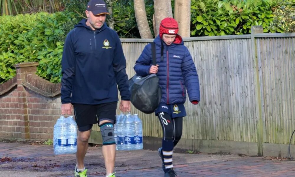 Water board apologises as 24,000 people left without water