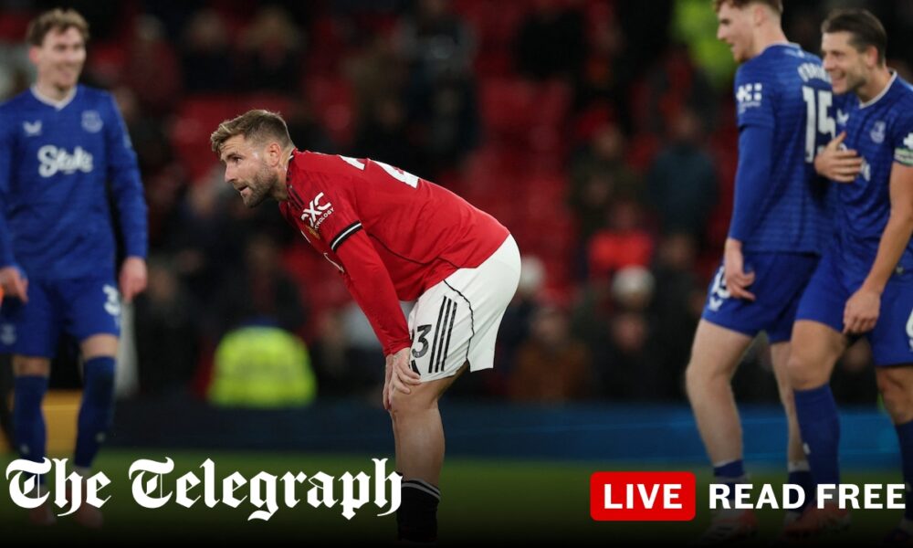 Dismal defeat by 10-man Everton makes mockery of Man Utd ‘revival’