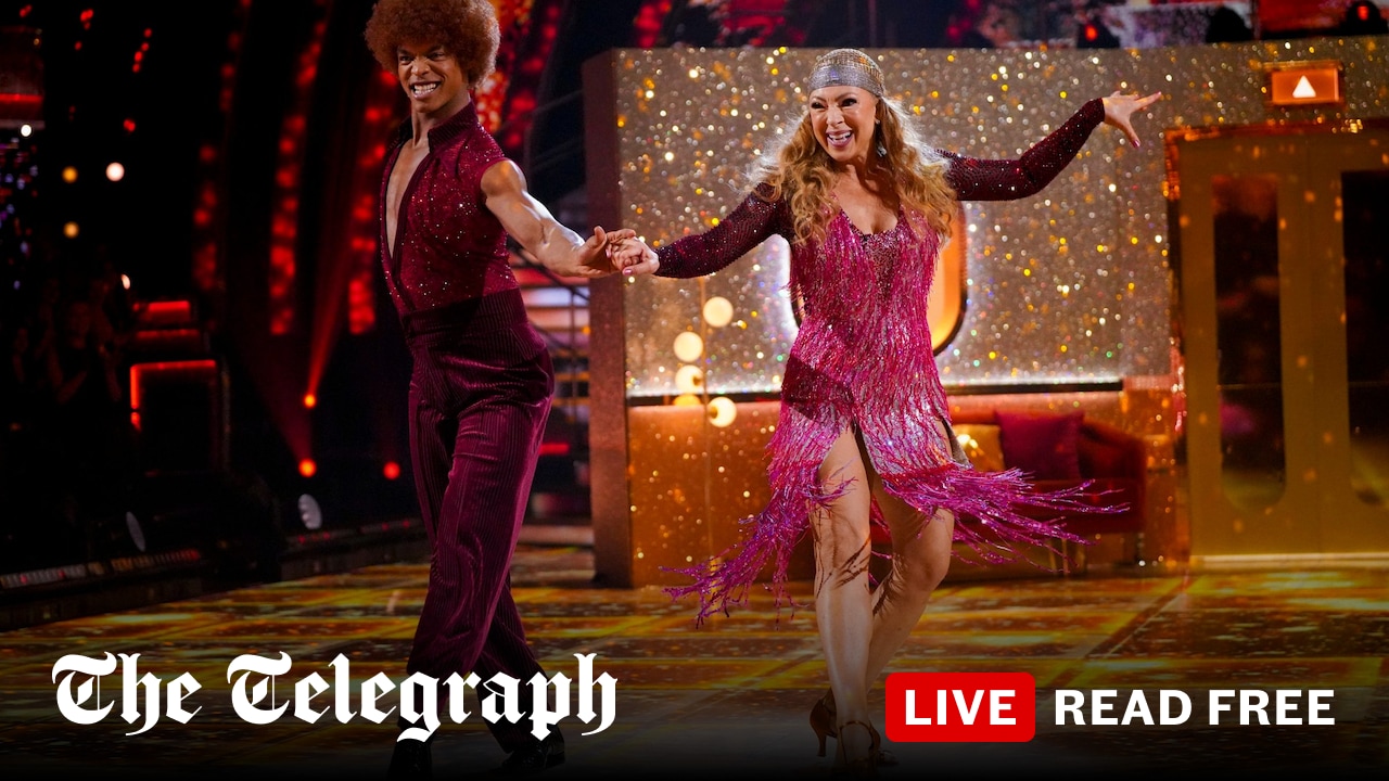 Nightmare routine puts Alex Kingston in danger of the dance-off