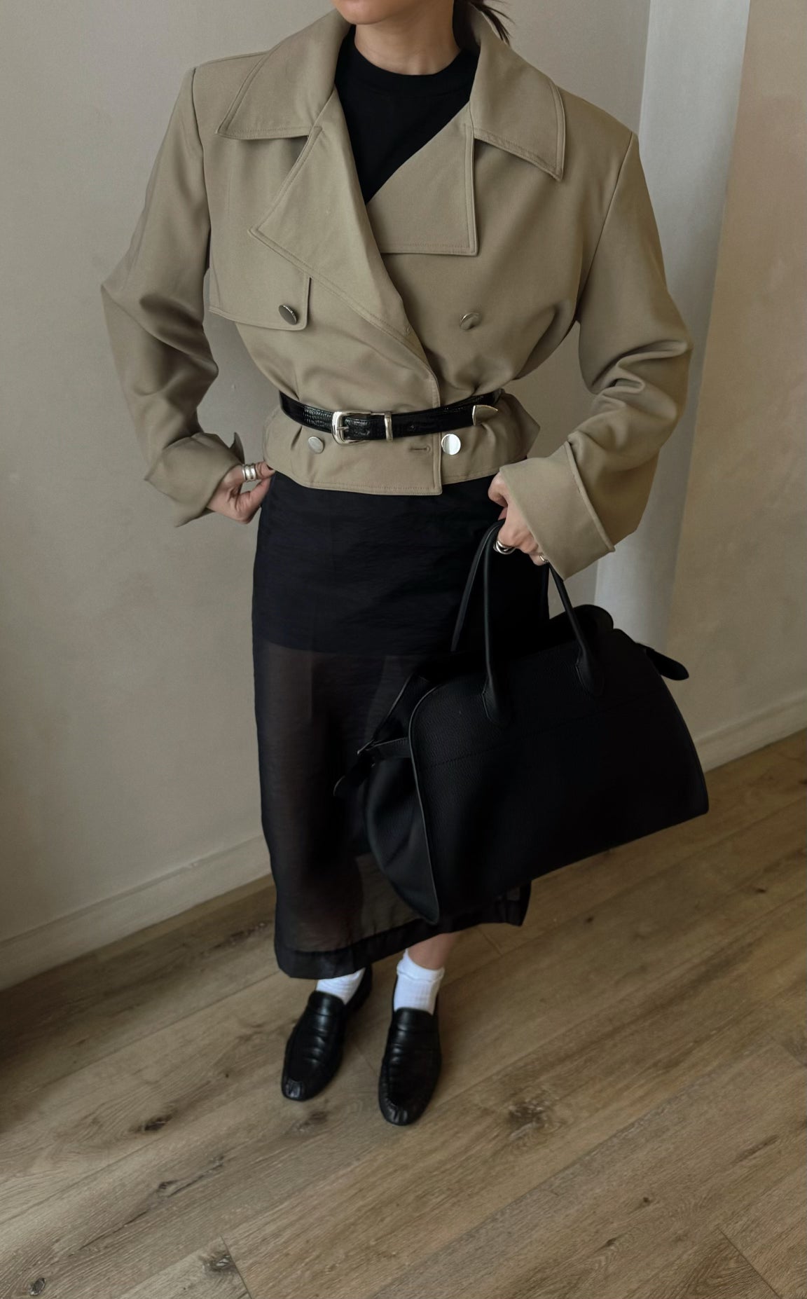 Full Week of Transitional Spring Outfits You Need Now