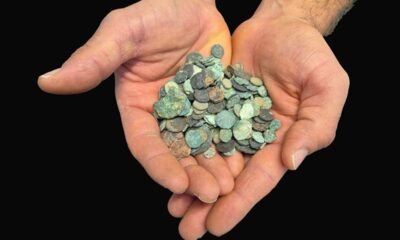 The recovered 200 ancient coins