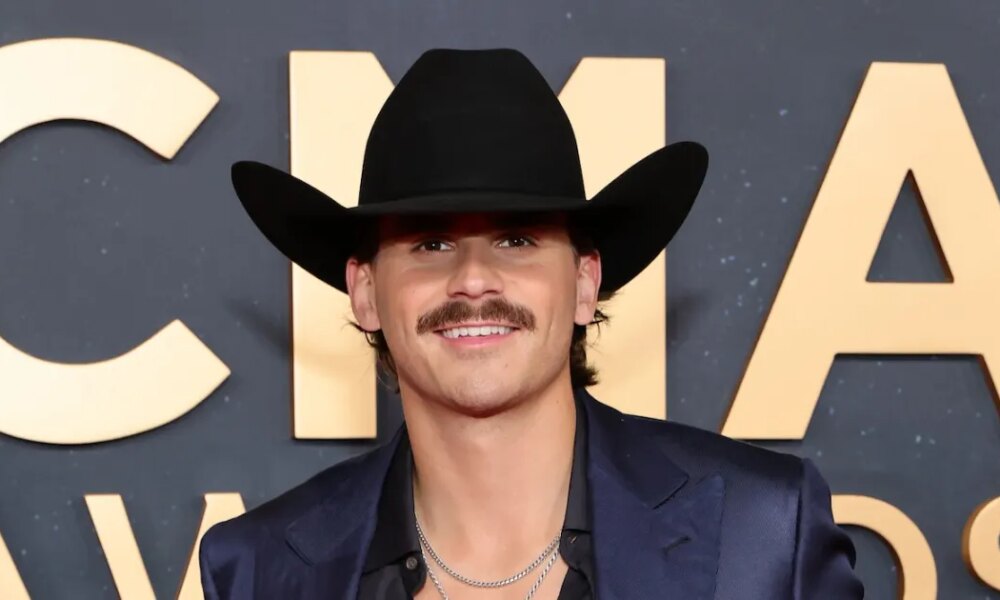 How Tucker Wetmore Got Bachelor Nation Stars for Brunette Music Video