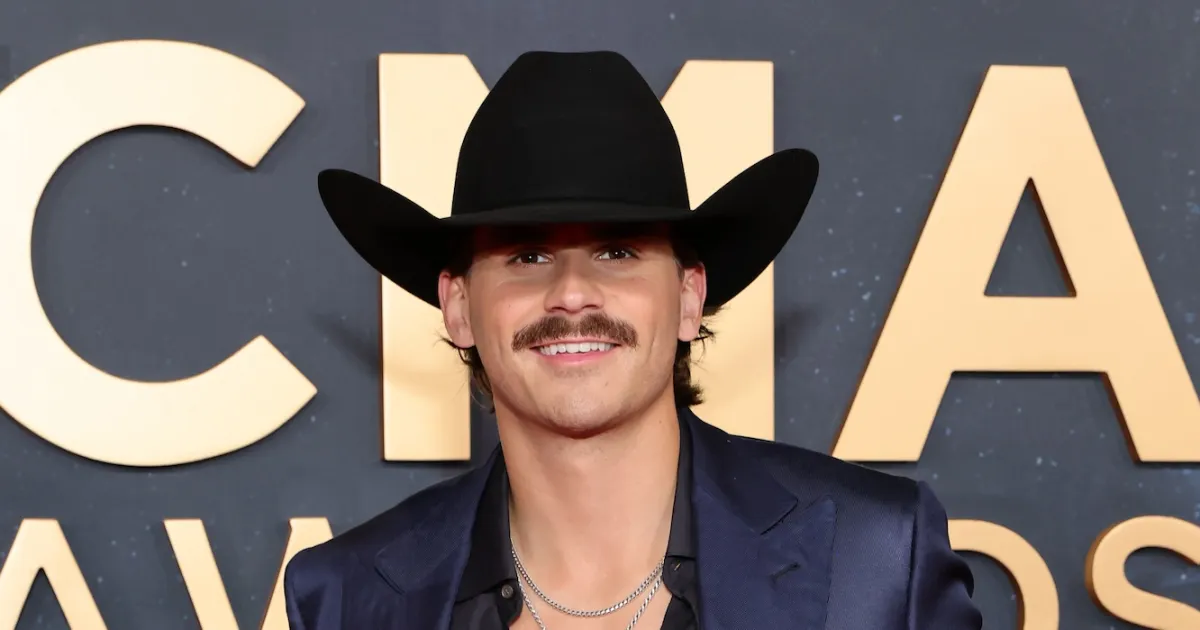 How Tucker Wetmore Got Bachelor Nation Stars for Brunette Music Video