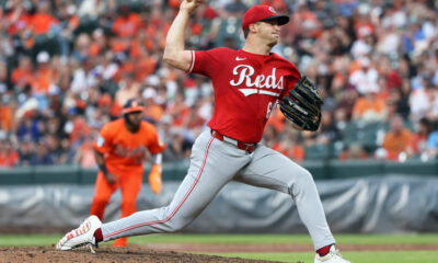 Reds Re-Sign Carson Spiers To Minor League Deal