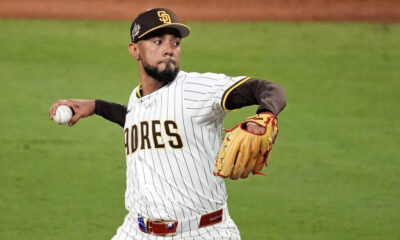 Mets Interested In Robert Suarez