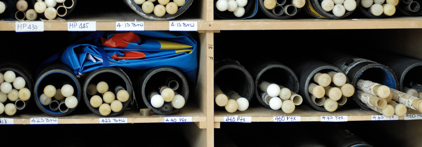 Vaulting Poles: Fibreglass vs Carbon Fibre