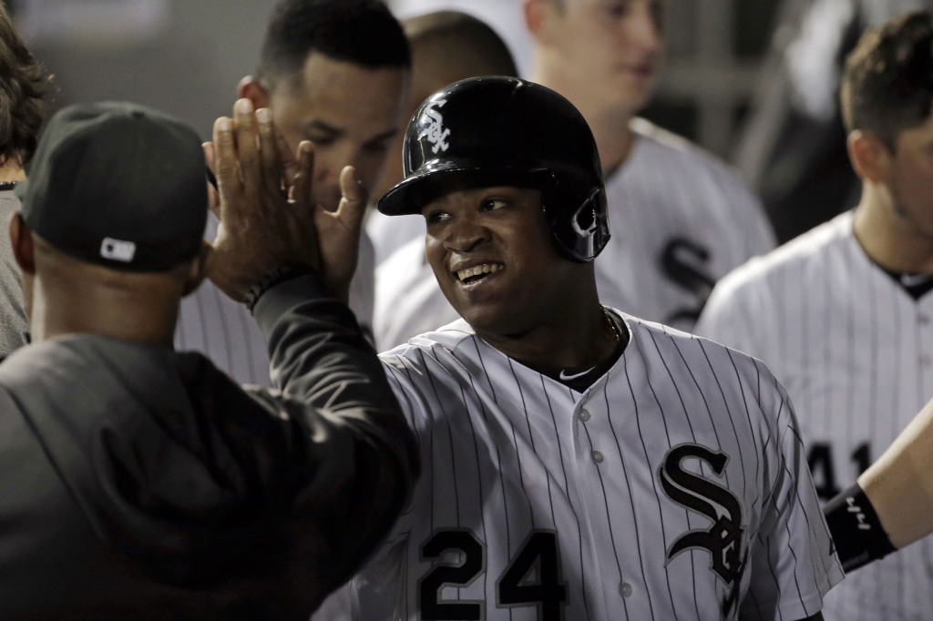 Dayan Viciedo Signs With Yokohama DeNA BayStars