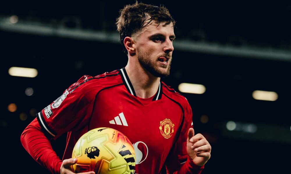 Mason Mount sees his position as a midfielder