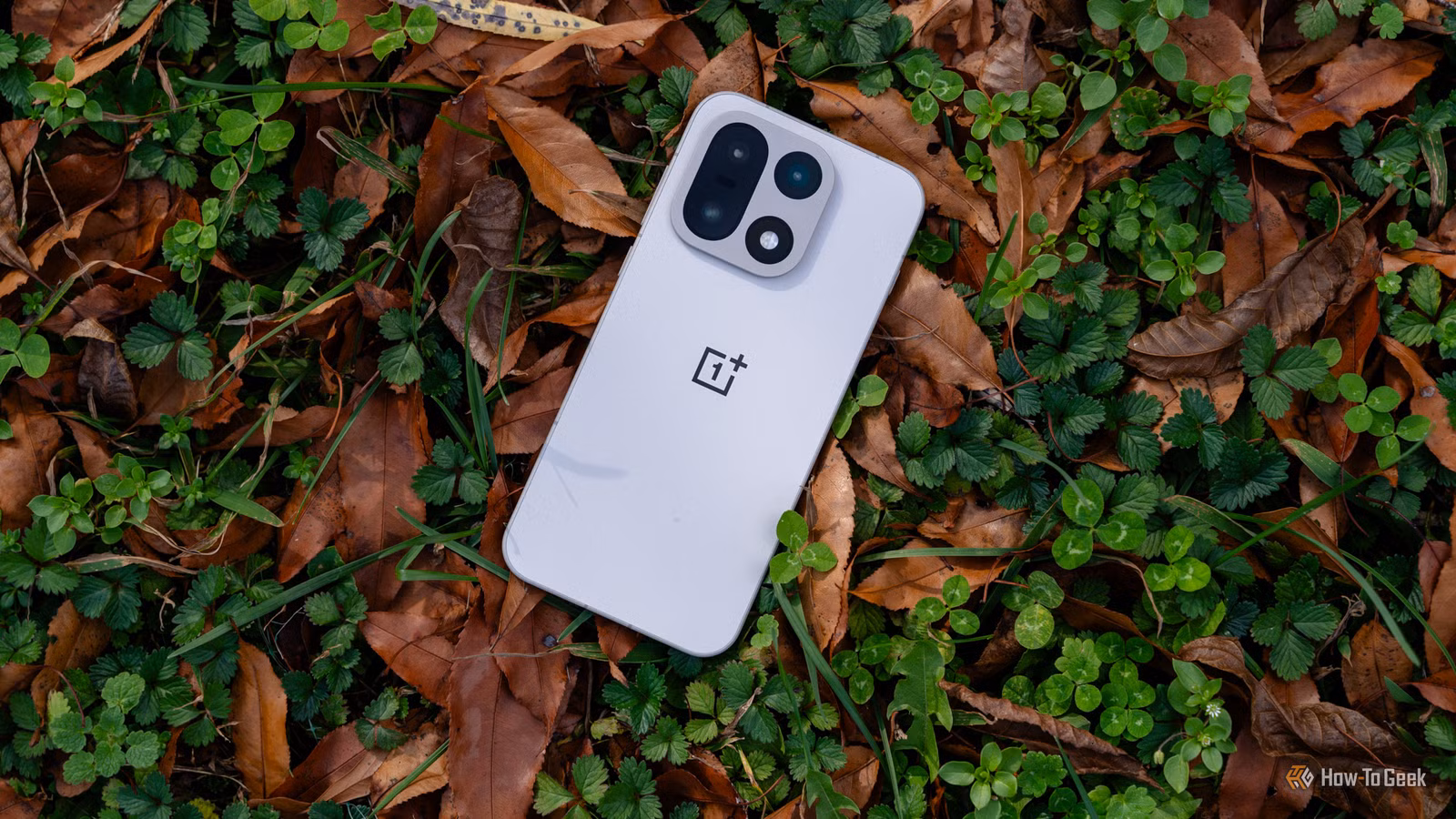 The OnePlus 15 can finally be sold in the U.S.
