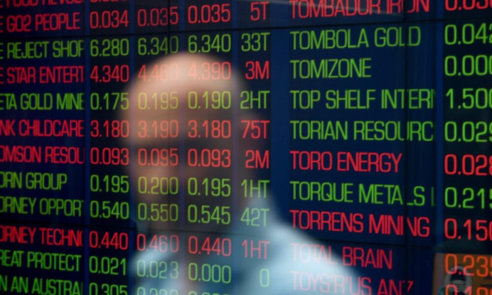 Aussie stocks edge up as lumbering banks cap progress