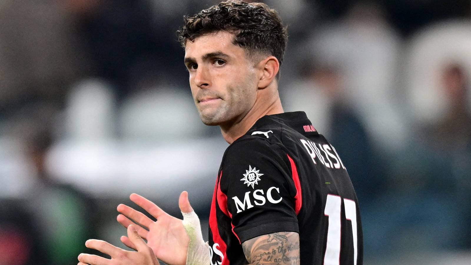 Man Utd fighting to sign Christian Pulisic as AC Milan contract update emerges