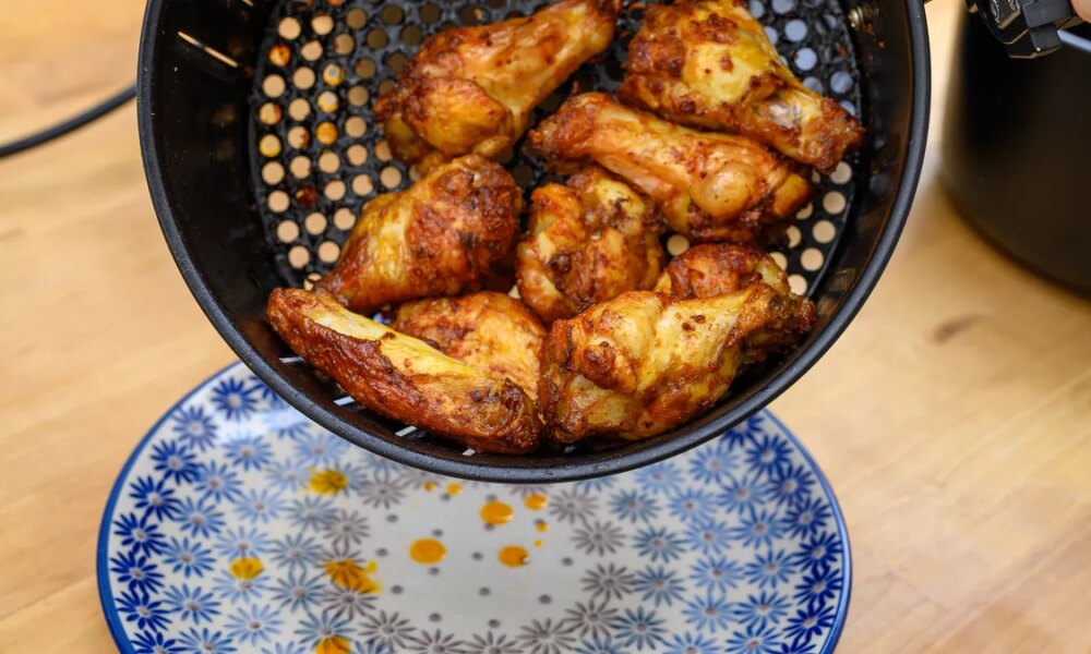 Tired of Heavy Meals? These Are the 5 Healthiest Air Fryer Foods Approved by Registered Dietitians