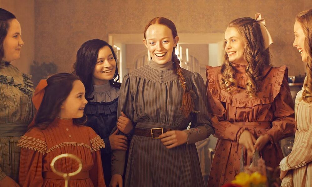 Move Over, ‘Gilmore Girls’; This Netflix Drama Will Get You in the Perfect Fall Mood