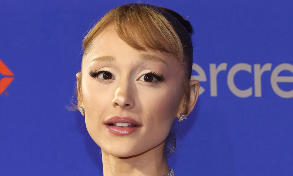 Ariana Grande Shares Emotional Reminder About Body Shaming