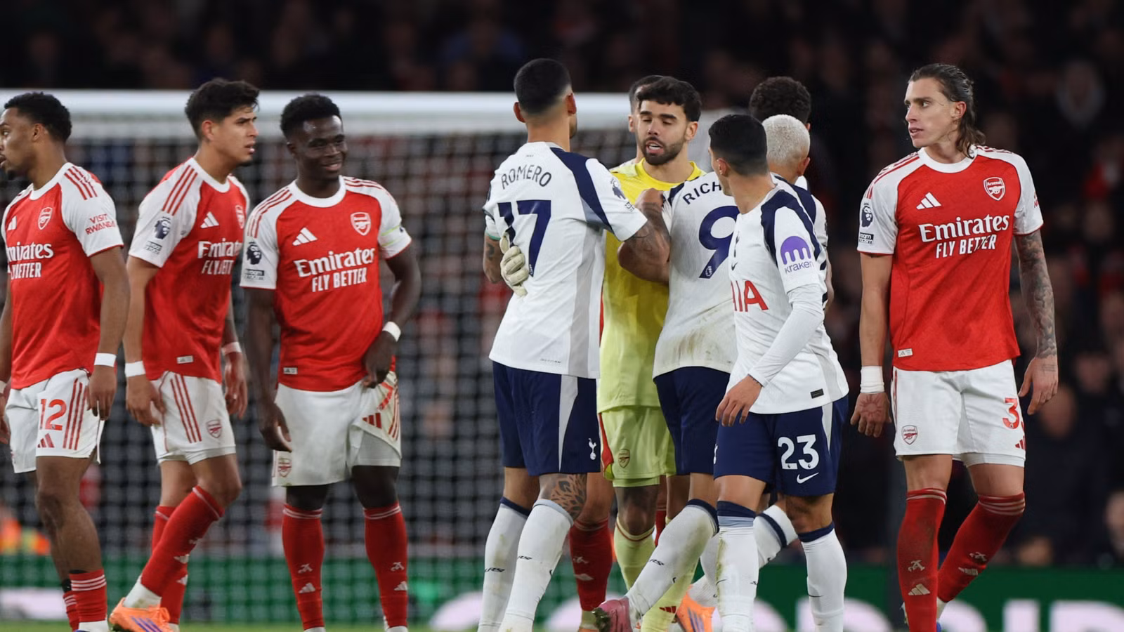 Spurs flop who looks "non-league" level must never start for Frank again