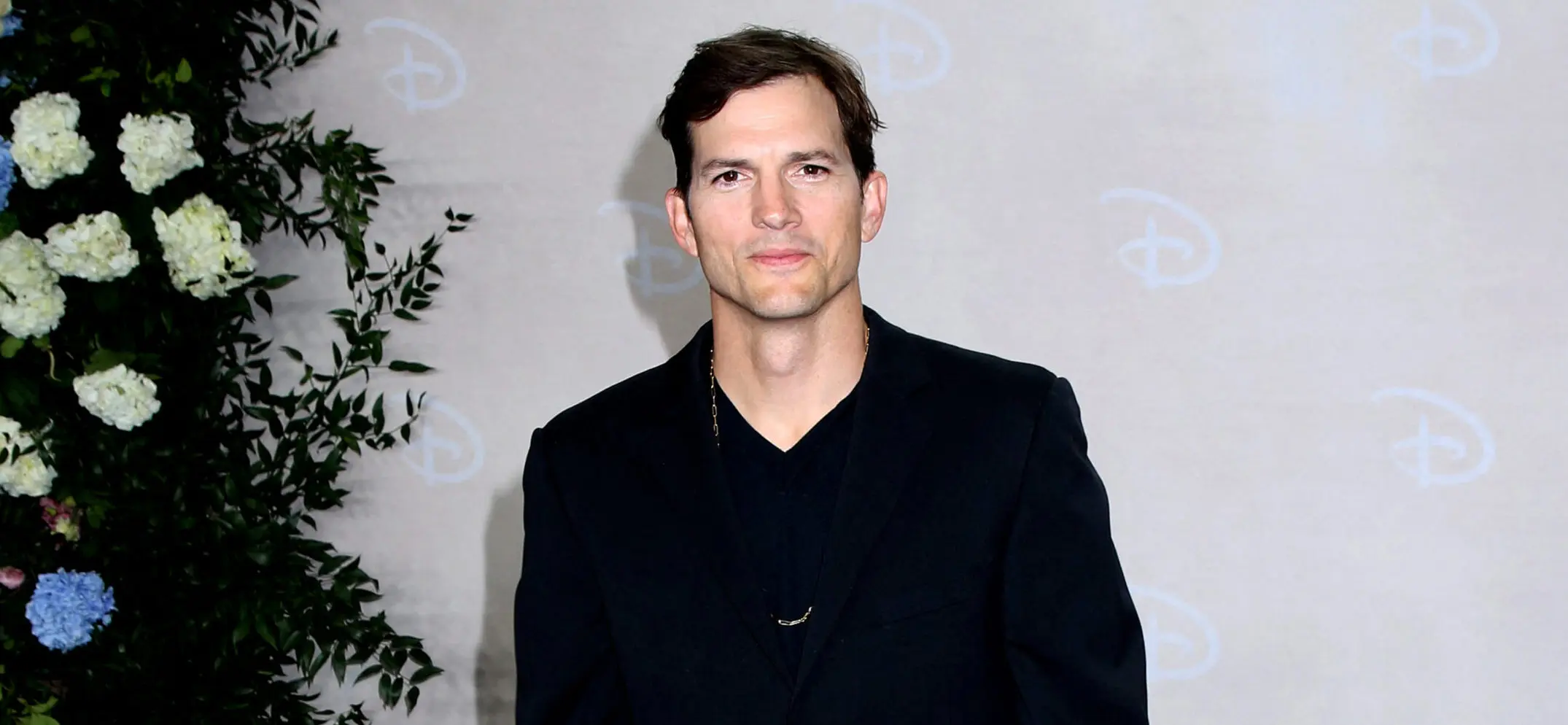 Ashton Kutcher's Reaction To Finding Jessica Simpson Was Still A Virgin At 22