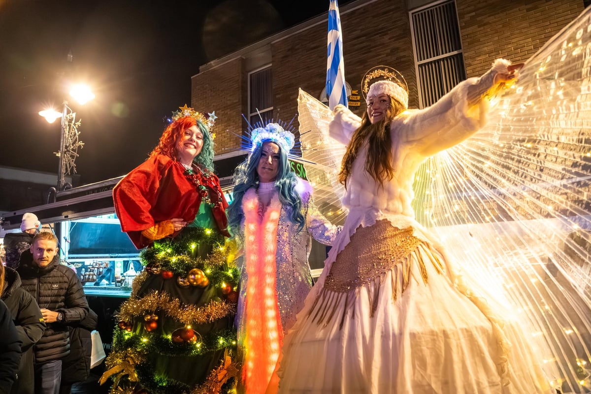 Pictures show Gosport Christmas lights switch on