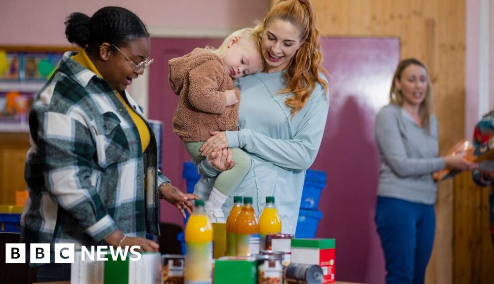 East Yorkshire residents asked to support foodbanks at Christmas