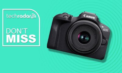 One lens or two? Either way this AU Black Friday deal gets you a Canon mirrorless camera for under a grand