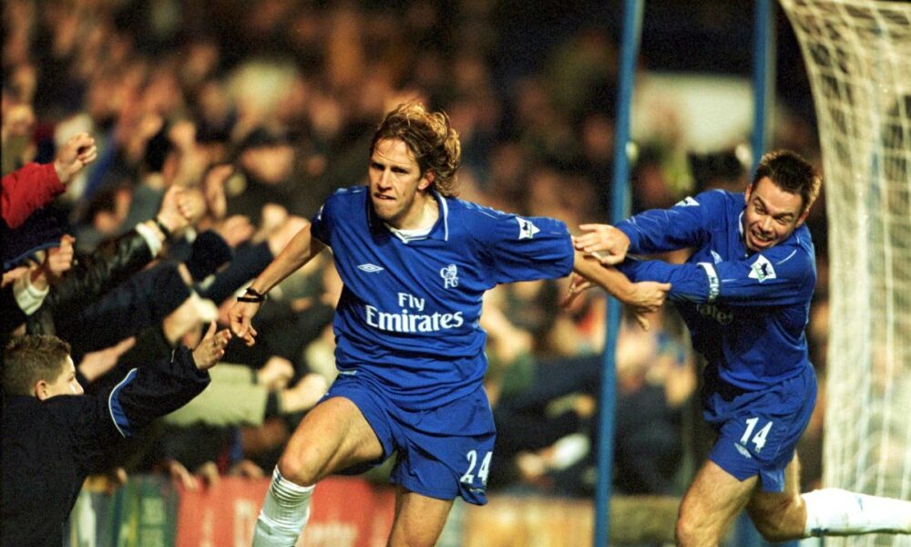 16 Dec 2001: Sam Dalla Bona of Chelsea celebrates scoring a goal during the FA Barclaycard Premiership match between Chelsea and Liverpool at Stamford Bridge, London. Mandatory Credit: Ben Radford/ALLSPORT