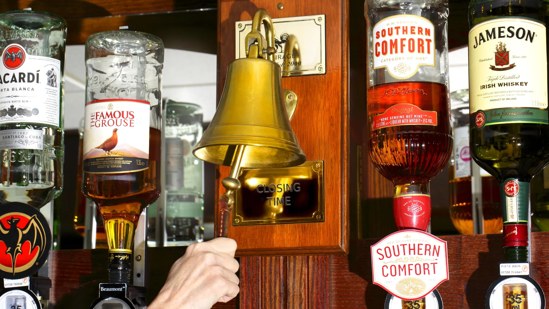 Booze prices to rise in pubs and shops Rachel Reeves reveals in brutal Budget speech