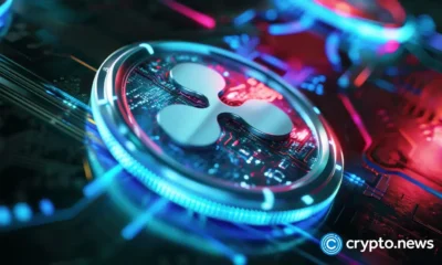 XRP price holds support with a bullish fractal forming.