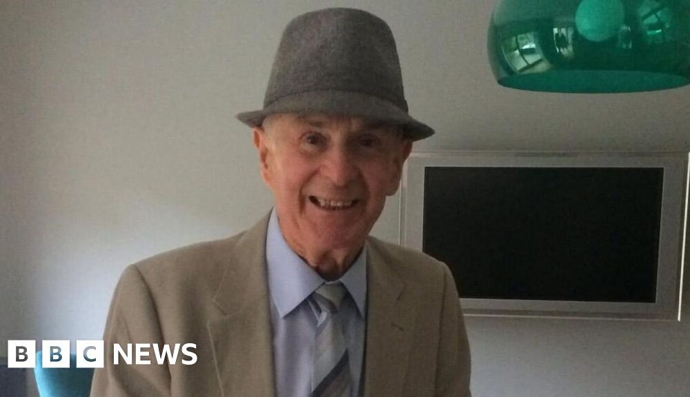 Man jailed for murdering pensioner in Manor House