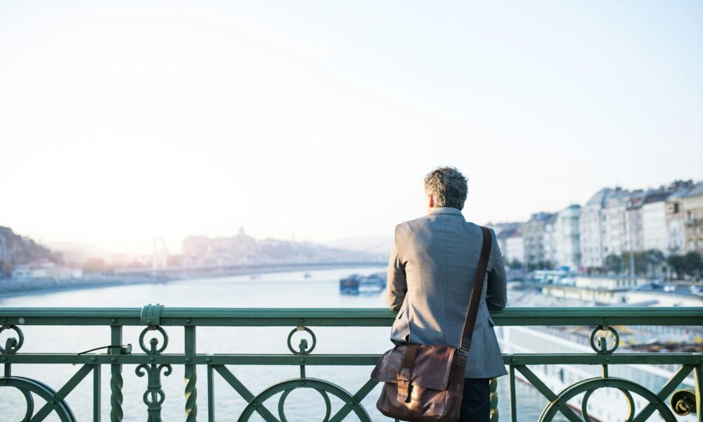 Crypto Long & Short: The Striking Dichotomy in DeFi Tokens Post 10/10