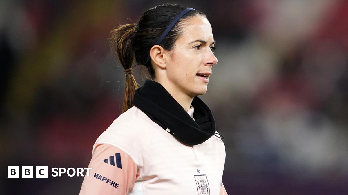 Aitana Bonmati in Spain training gear