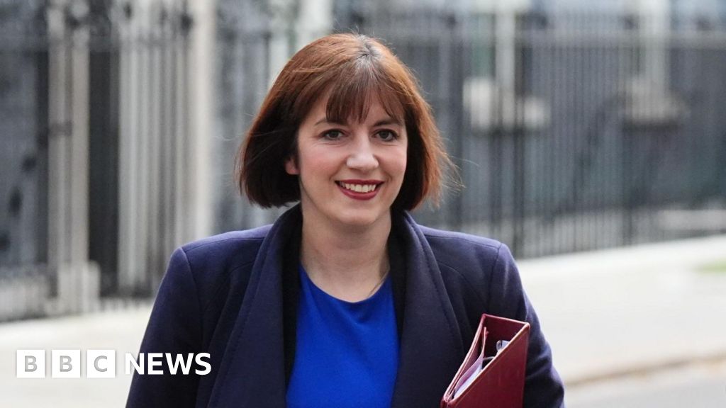 Minister defends 'pragmatic' U-turn on workers' rights