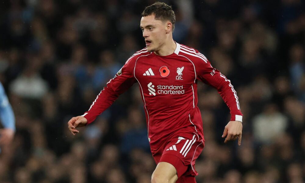 Liverpool in talks to sign "one of the best wingers in the world"