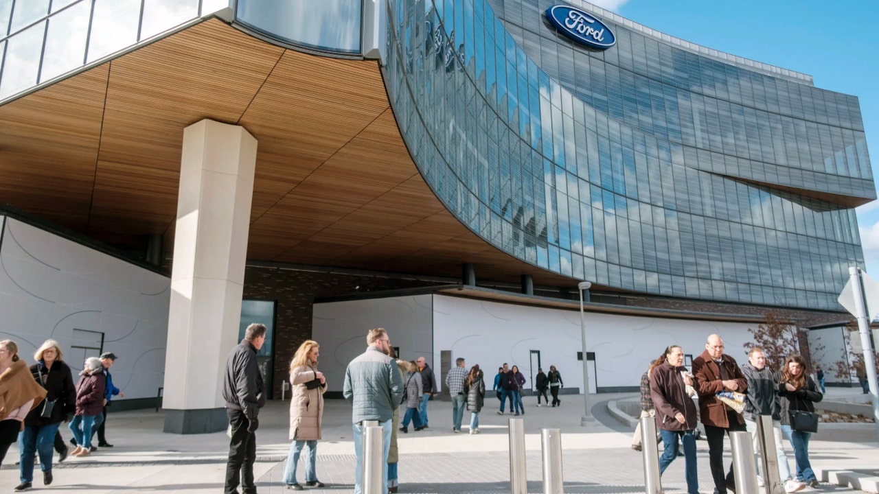 Ford unveils new HQ that will replace iconic Glass House facility