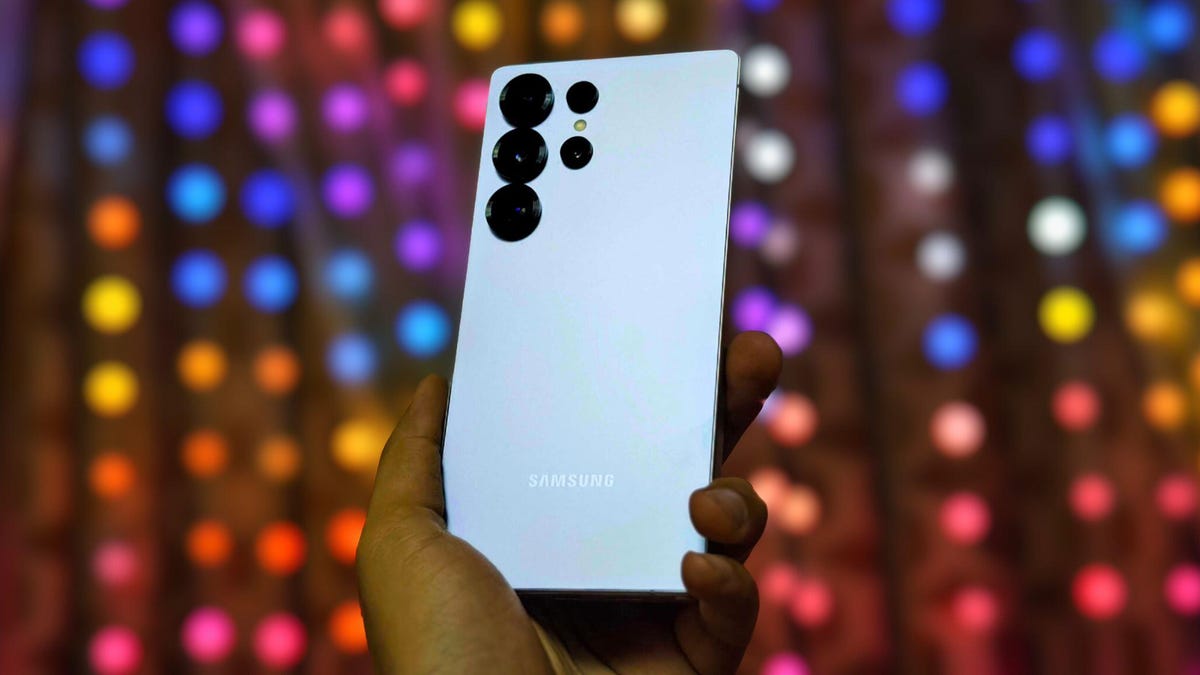 Don't Buy a Galaxy S25 Ultra for Black Friday. Here Are 3 Reasons Why