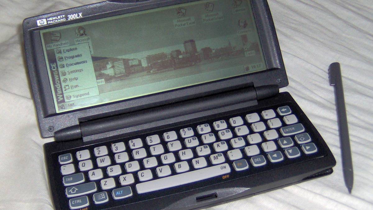 These 6 vintage handheld PCs were decades ahead of their time