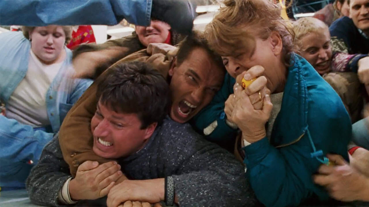 Arnold Schwarzenegger’s Perfect Holiday Movie Is Now Free To Stream