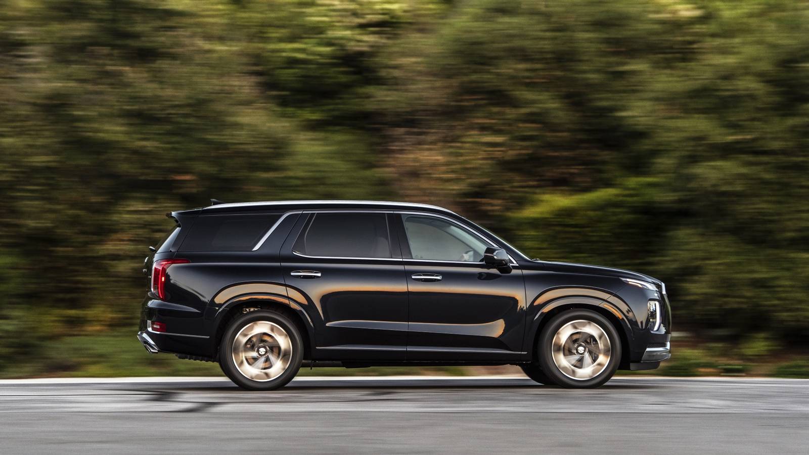 The best used three-row SUV you can buy for the price of a new Honda Civic