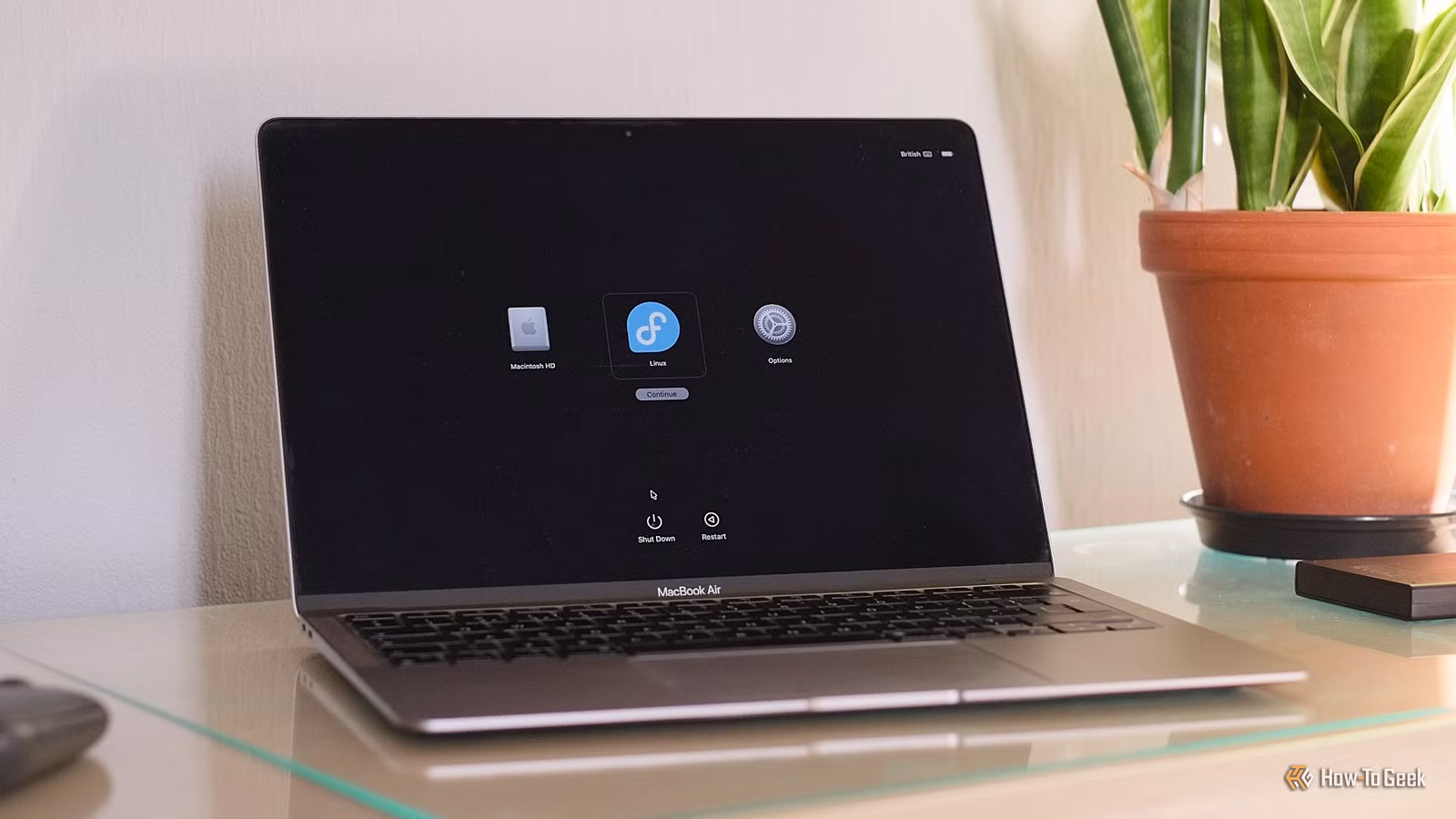 How to get Linux on your Apple silicon Mac: A dual-boot guide