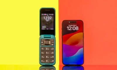 Nokia 2780 Flip phone