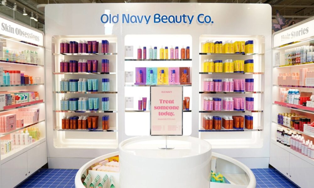 Gap expands into beauty products